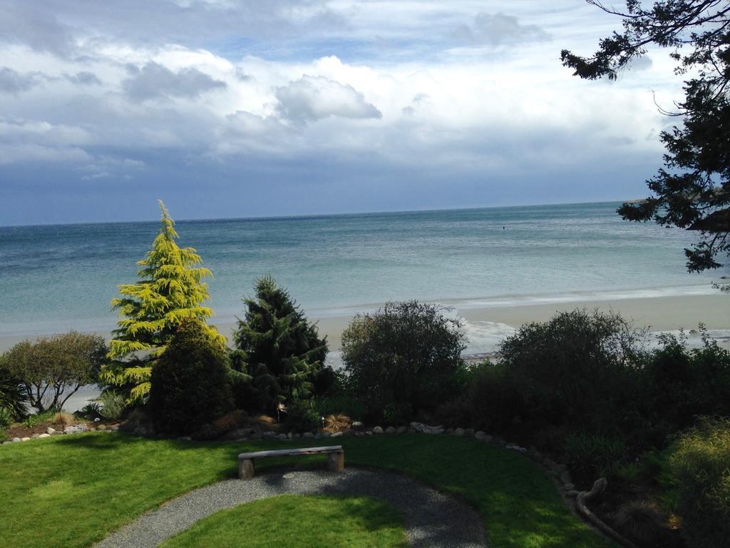 The Lodge At Weir'S Beach Metchosin Exterior foto
