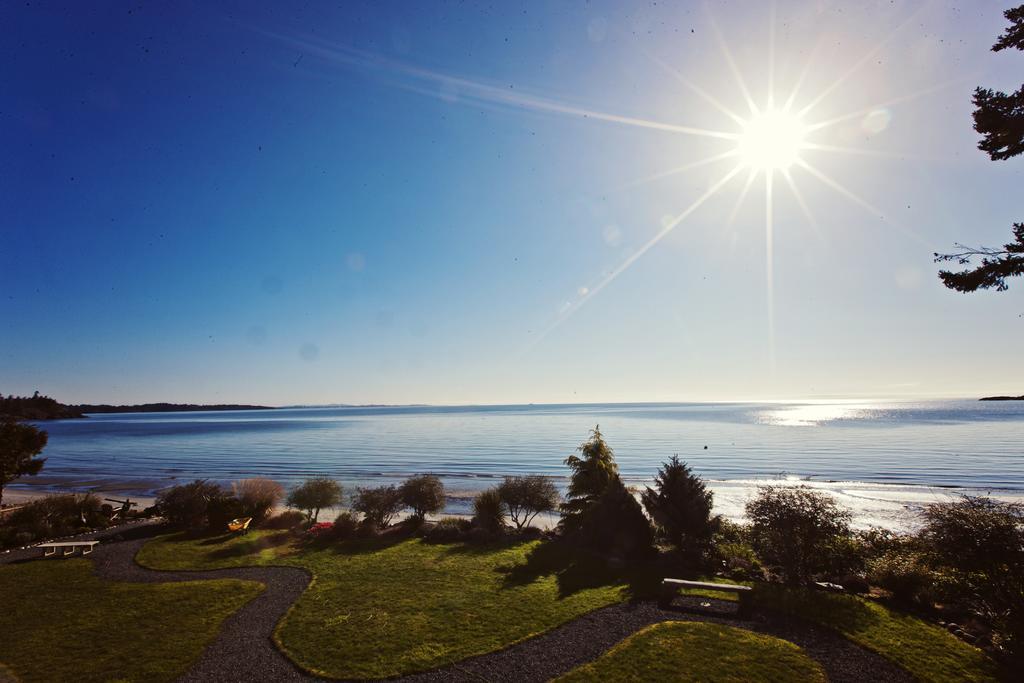 The Lodge At Weir'S Beach Metchosin Exterior foto