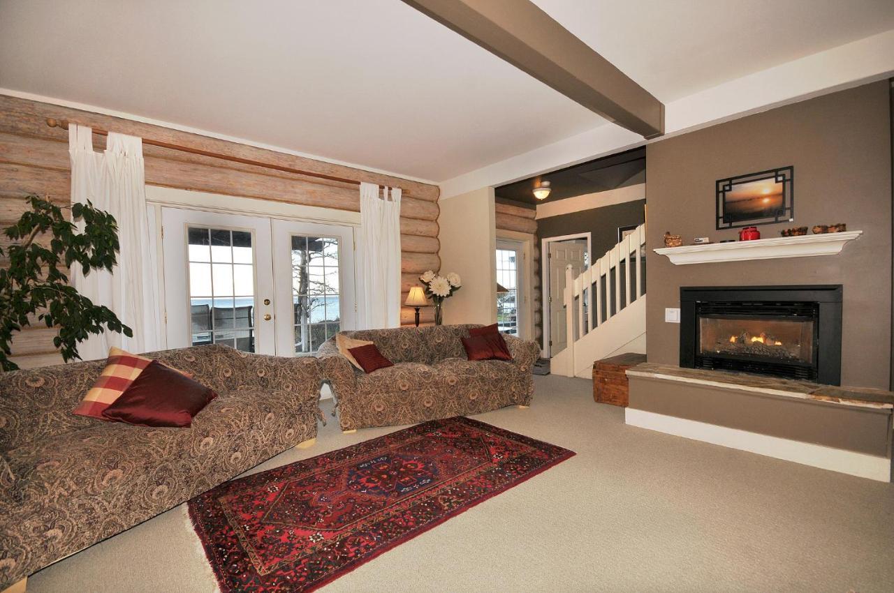 The Lodge At Weir'S Beach Metchosin Exterior foto